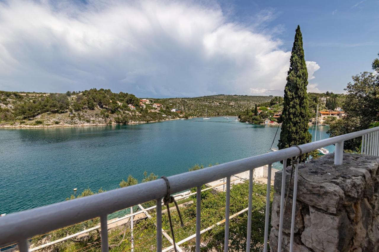 Apartments By The Sea Bobovisca Na Moru, Brac - 5682 Ložišće Exterior foto